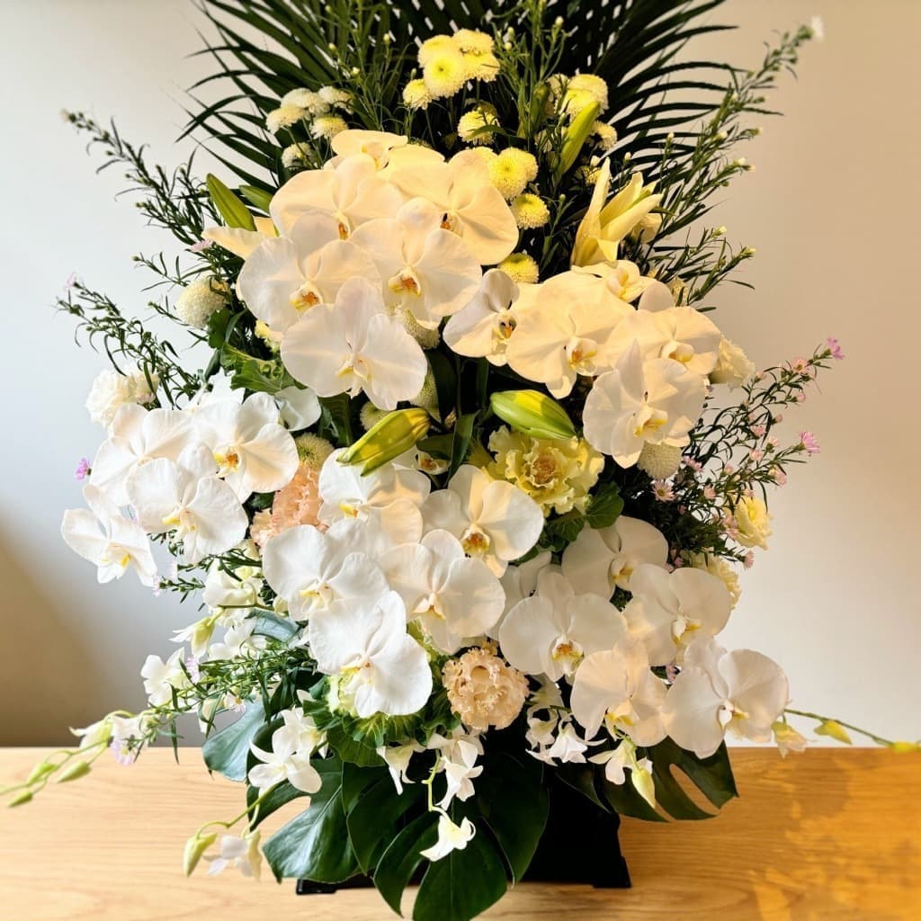 北海道花屋、栗山町の花屋、栗山町花屋、ナカイフローリスト、岩見沢市花屋、北海道夕張郡栗山町、夕張郡花屋、長沼町花屋、由仁町花屋、夕張市花屋、南幌町花屋、岩見沢市、栗山町フラワーショップ、葬儀供花、御供え、御祝、法事、法要、アレンジメント、スタンド花、花束、フラワーショップ、斎場、葬儀場、供花スタンド花、美唄市、ナカイフローリスト美唄、美唄花屋、美唄市花屋、美唄斎場